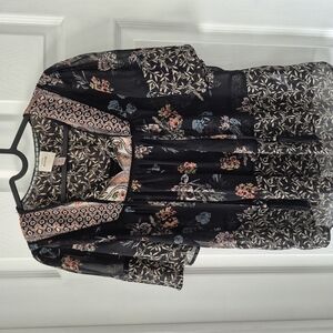 Knox Rose Black Floral Blouse